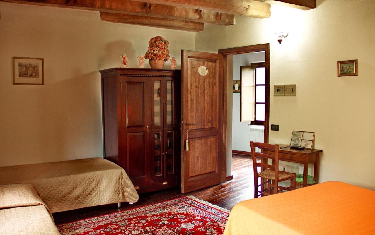 Le Petit Chateau Vezzi Portio Exterior foto
