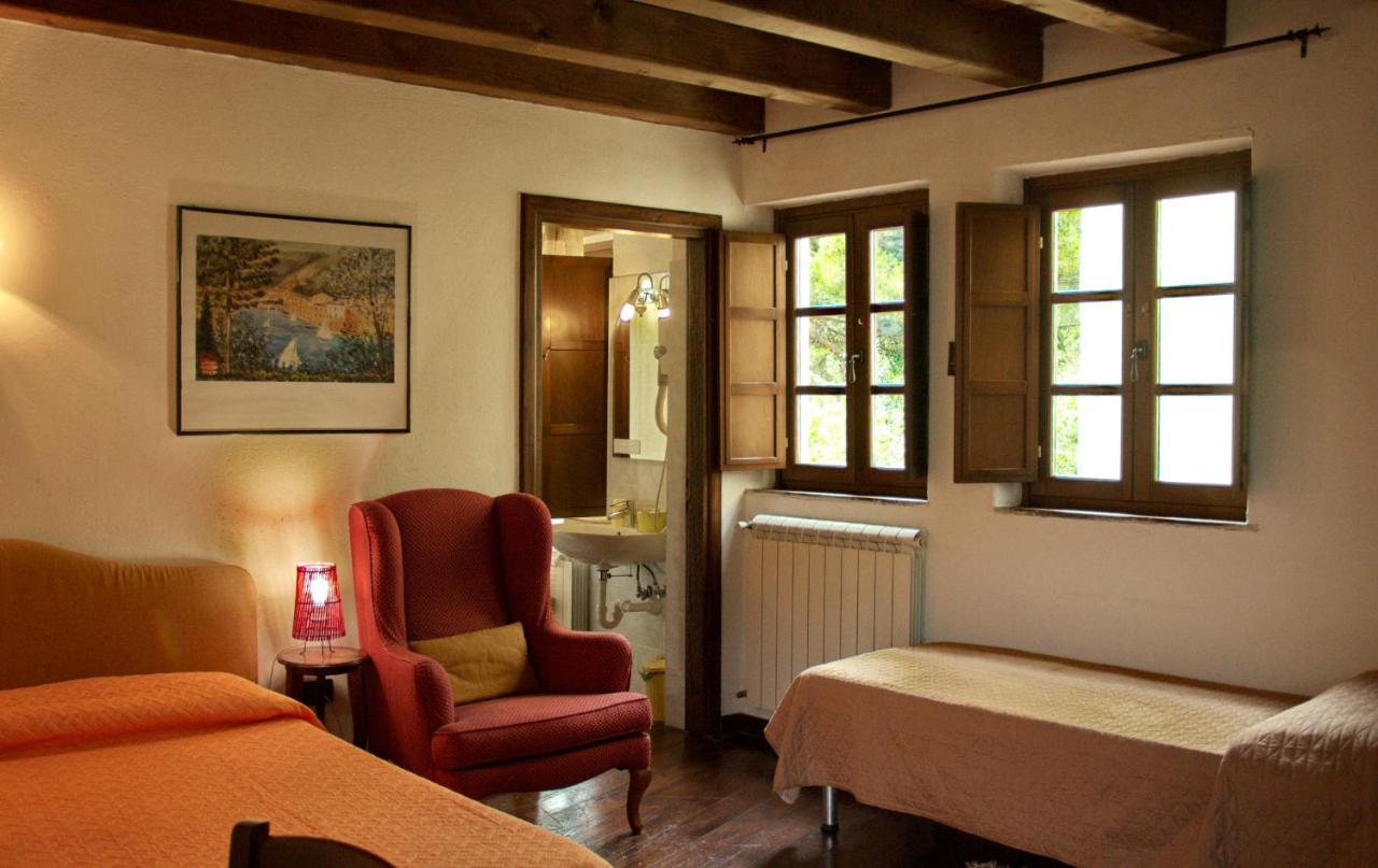 Le Petit Chateau Vezzi Portio Exterior foto
